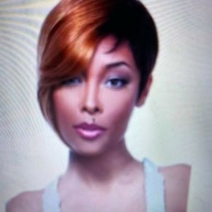 Women pixie wig